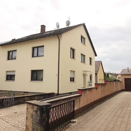 Moderne Dg In Linkenheim-Hochstetten